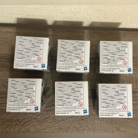 Disney + Star Wars The Bounty Collection Mandalorian Grogu Series 2 Set - Picture 5 of 6